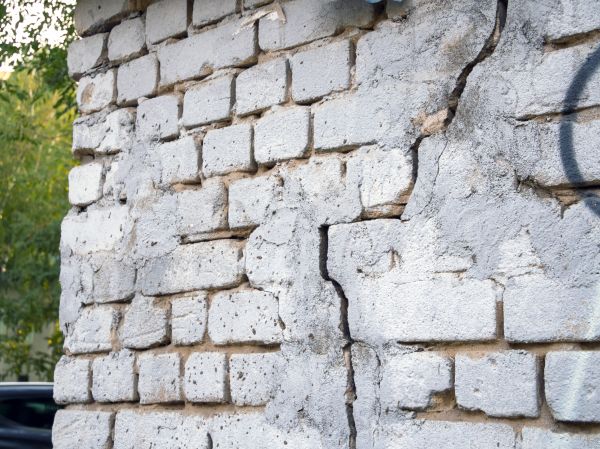 Cracked Brick Wall Repair in Carmel