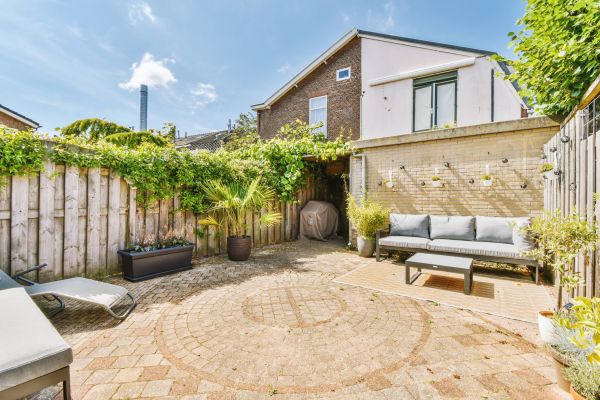 Courtyard Wall Repair in Carmel